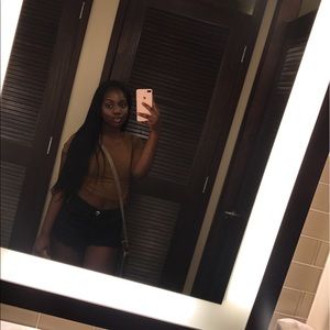 Meet your Posher, Victoria