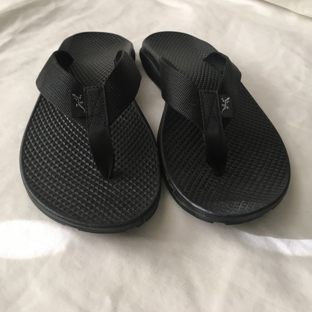 Black EcoTread Chacos