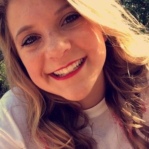 Meet your Posher, Georgia