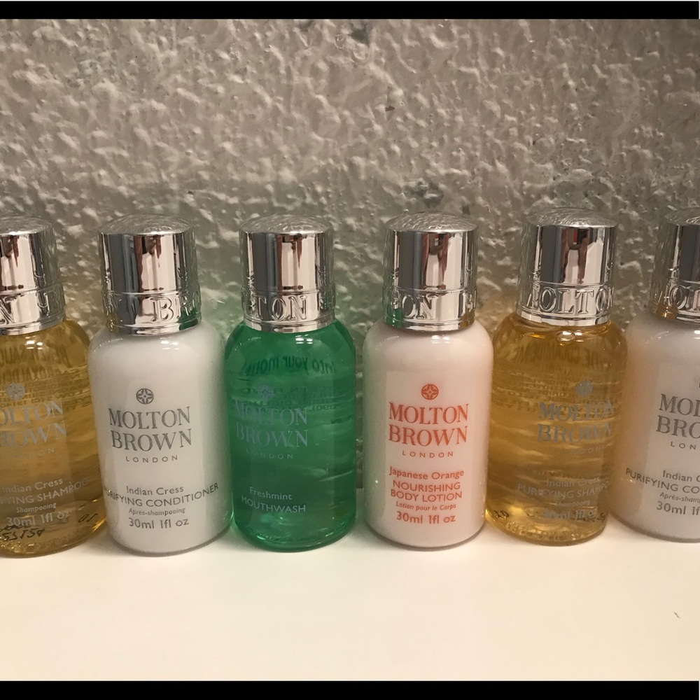 Molton Brown Deluxe Mini Travel Set