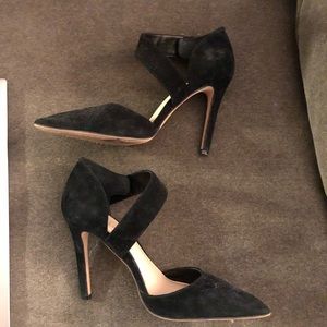 Vince Camuto Pumps