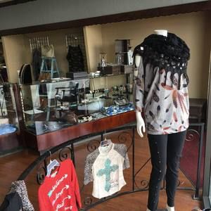 Meet your Posher, Cheri