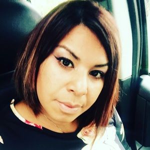 Meet your Posher, Gabriela