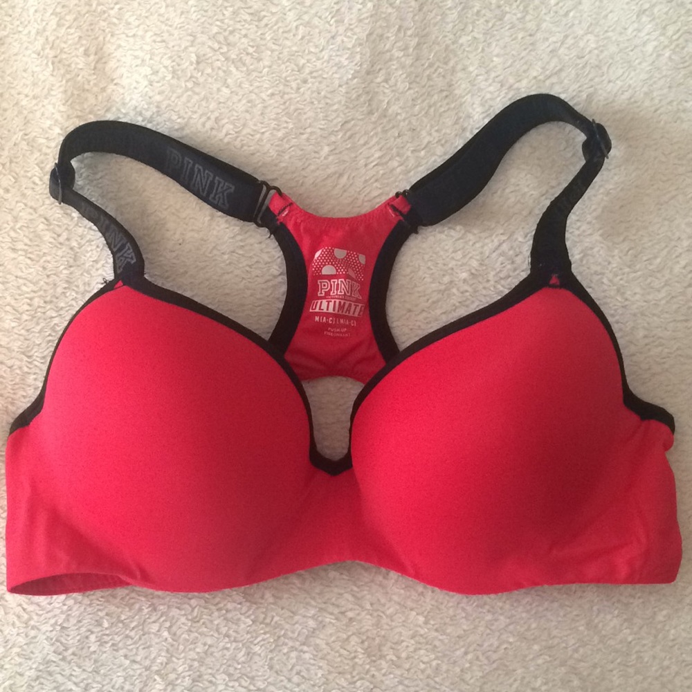 Fire hot 🔥Victoria Secret sports bra