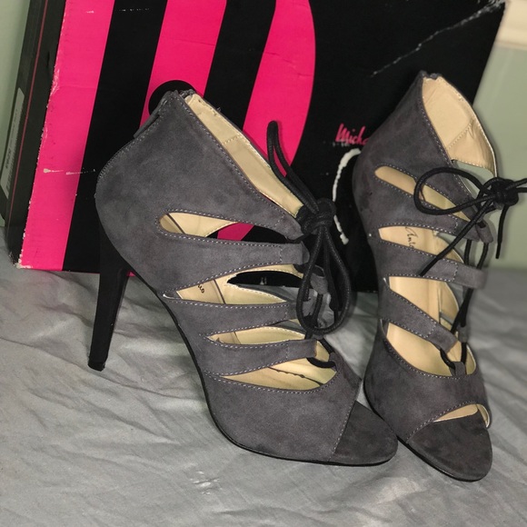 Never worn Michael Antonio Grey tie up shoes - Picture 5 of 5