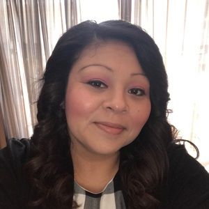 Meet your Posher, Celia