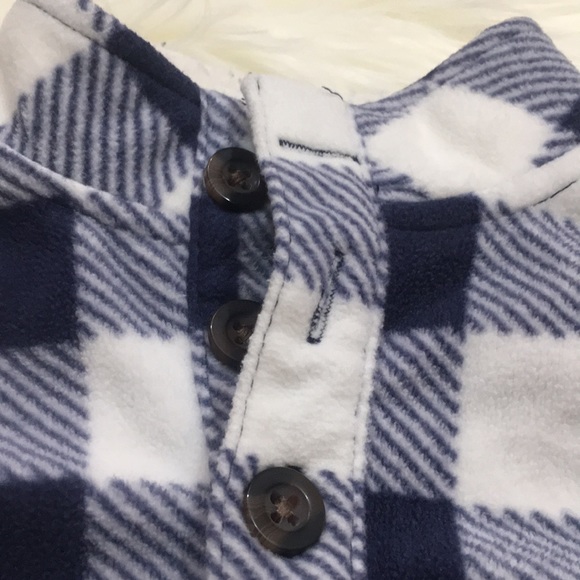 PRICE ⬇️Boys Fleece Pullover - Picture 2 of 4