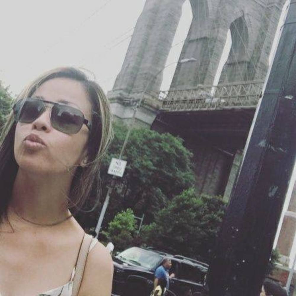 Meet your Posher, Ana