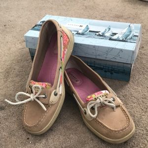 Sperry Top-Sider with floral design