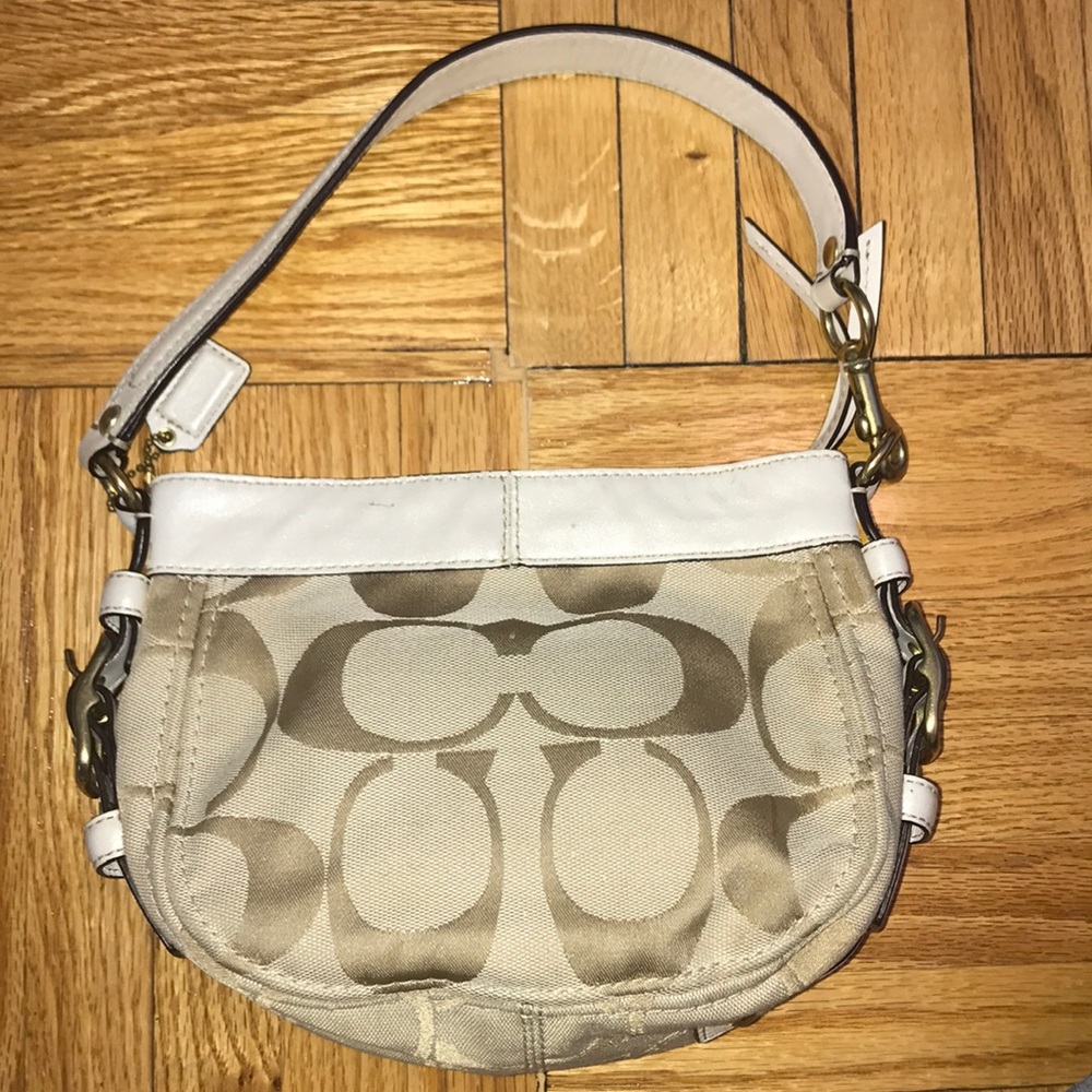 Coach Bag - Picture 3 of 6