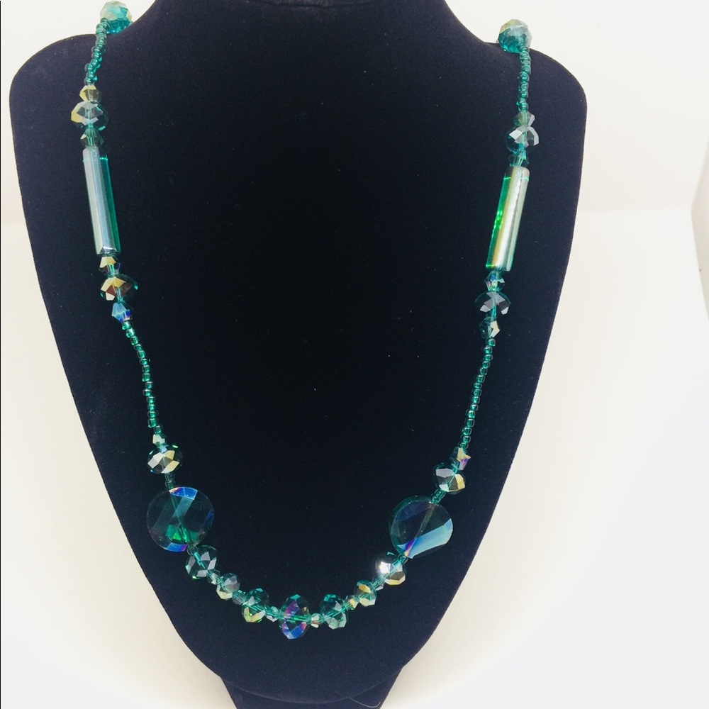 Green Beaded Necklace.