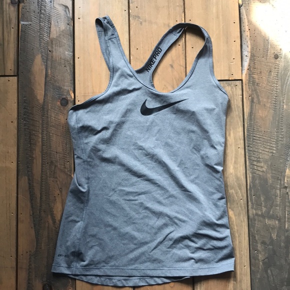 Nike Tank - Picture 1 of 1