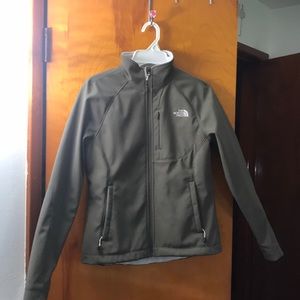 North Face Women’s TNF Apex Jacket Size Small