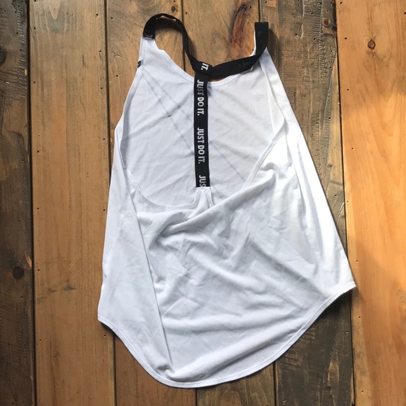 Nike Tank - Picture 2 of 2