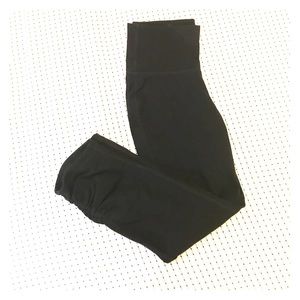 Old Navy Go Dry Capri Active (new without tags)