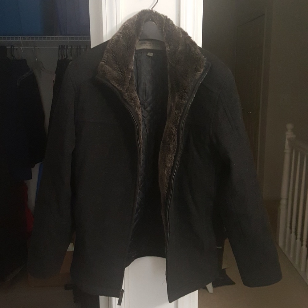 Like new Men's Black peacoat