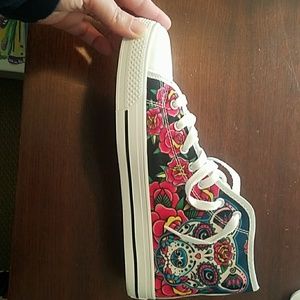 Pitbull sugar skull high top sneakers