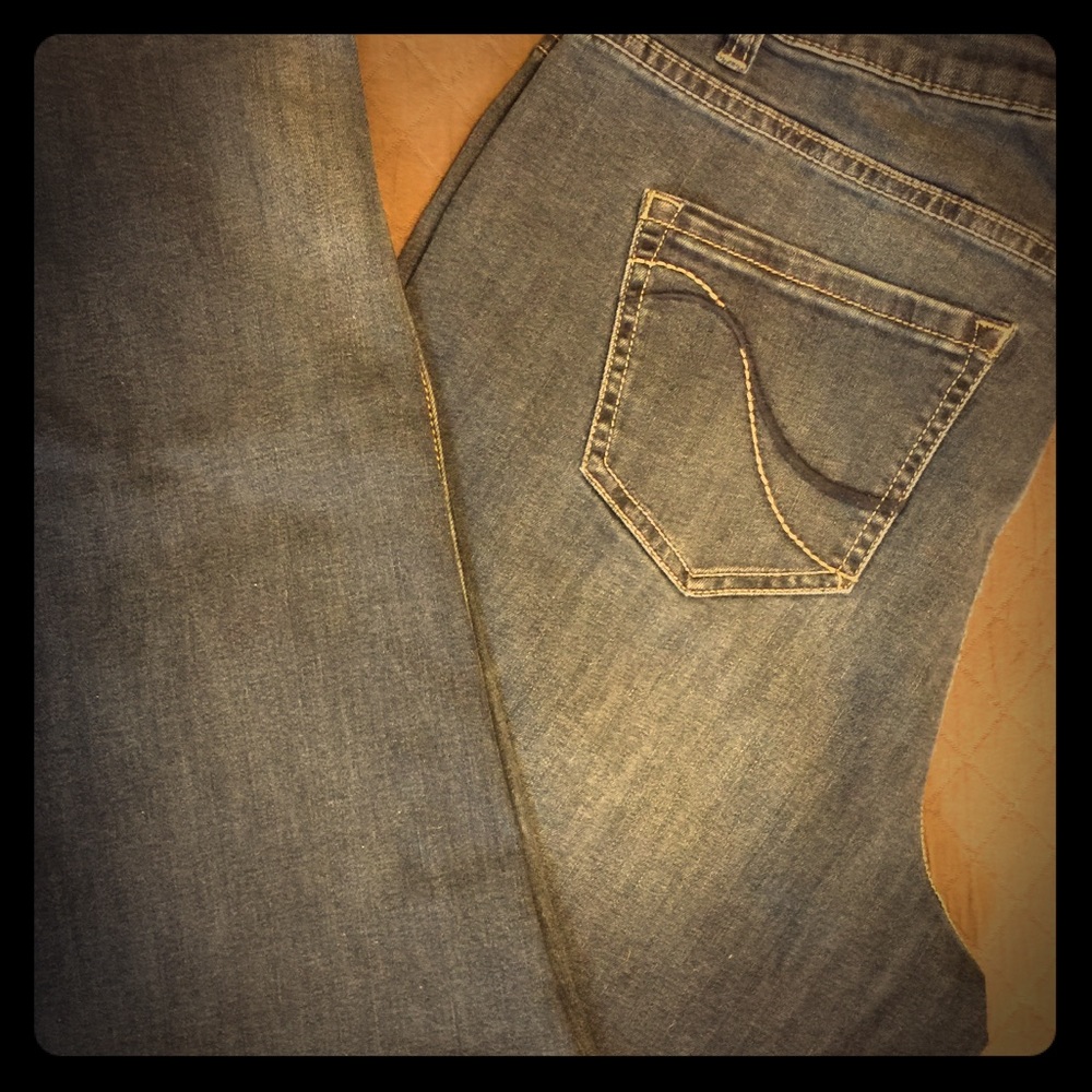 Like New! Lane Bryant Genius Fit Straight Leg