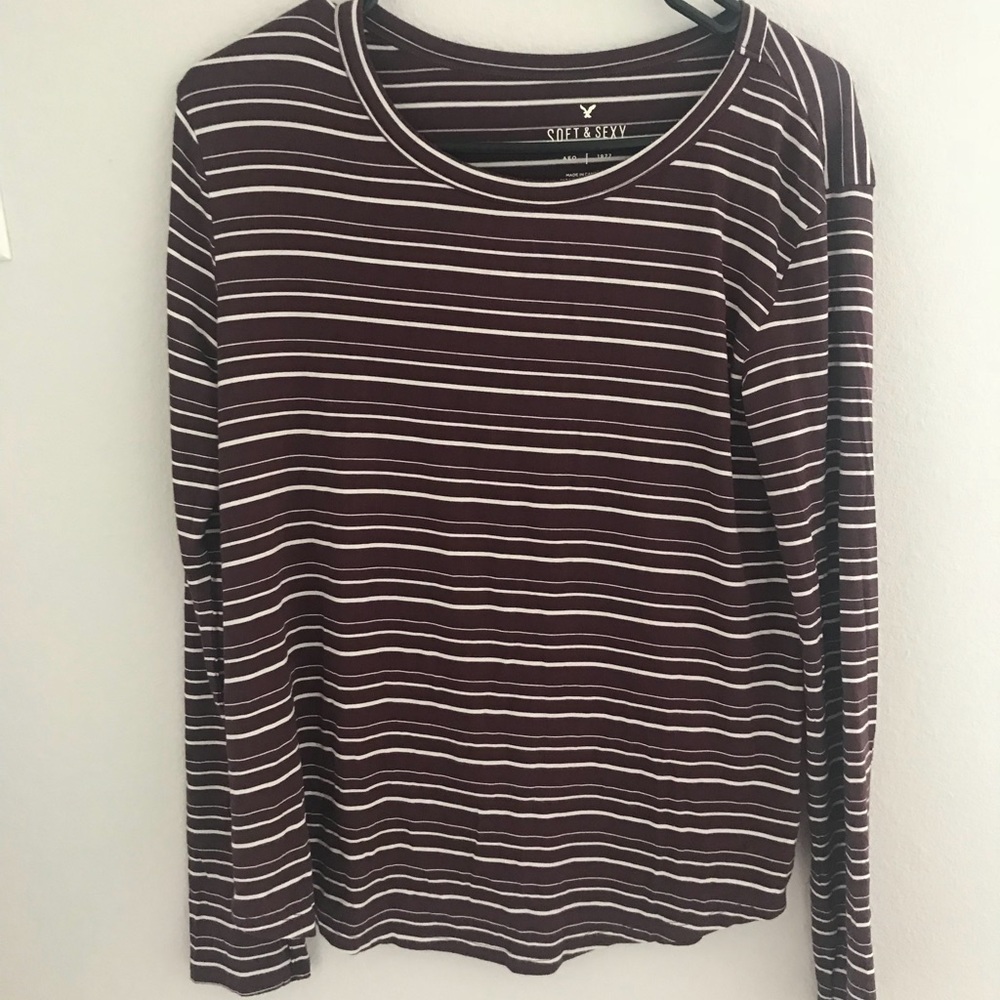 Maroon and white striped tee