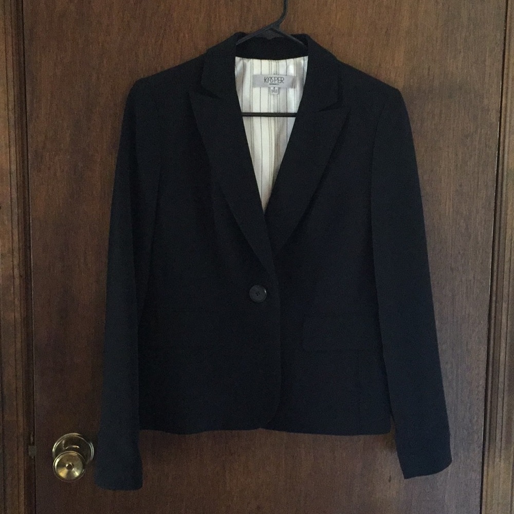 Kasparov Black Blazer size 6