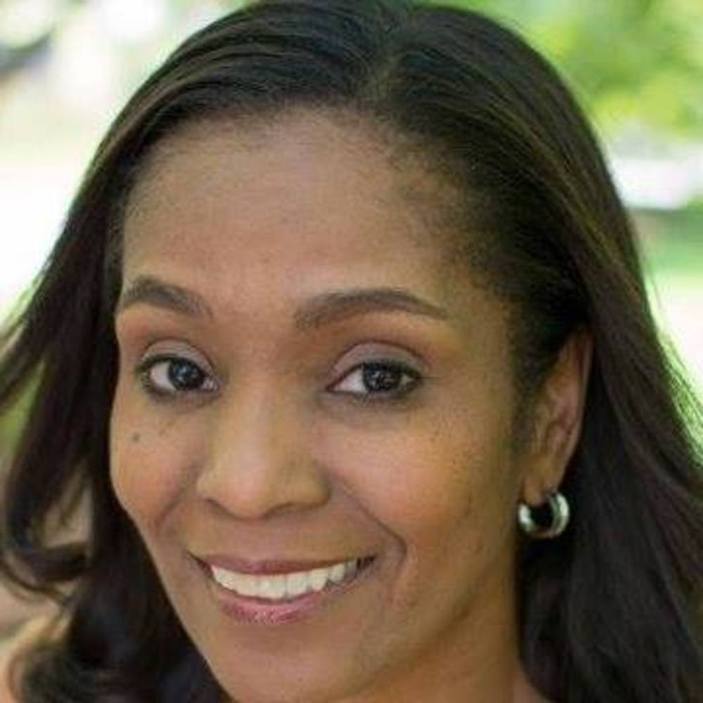 Meet your Posher, Cassandra