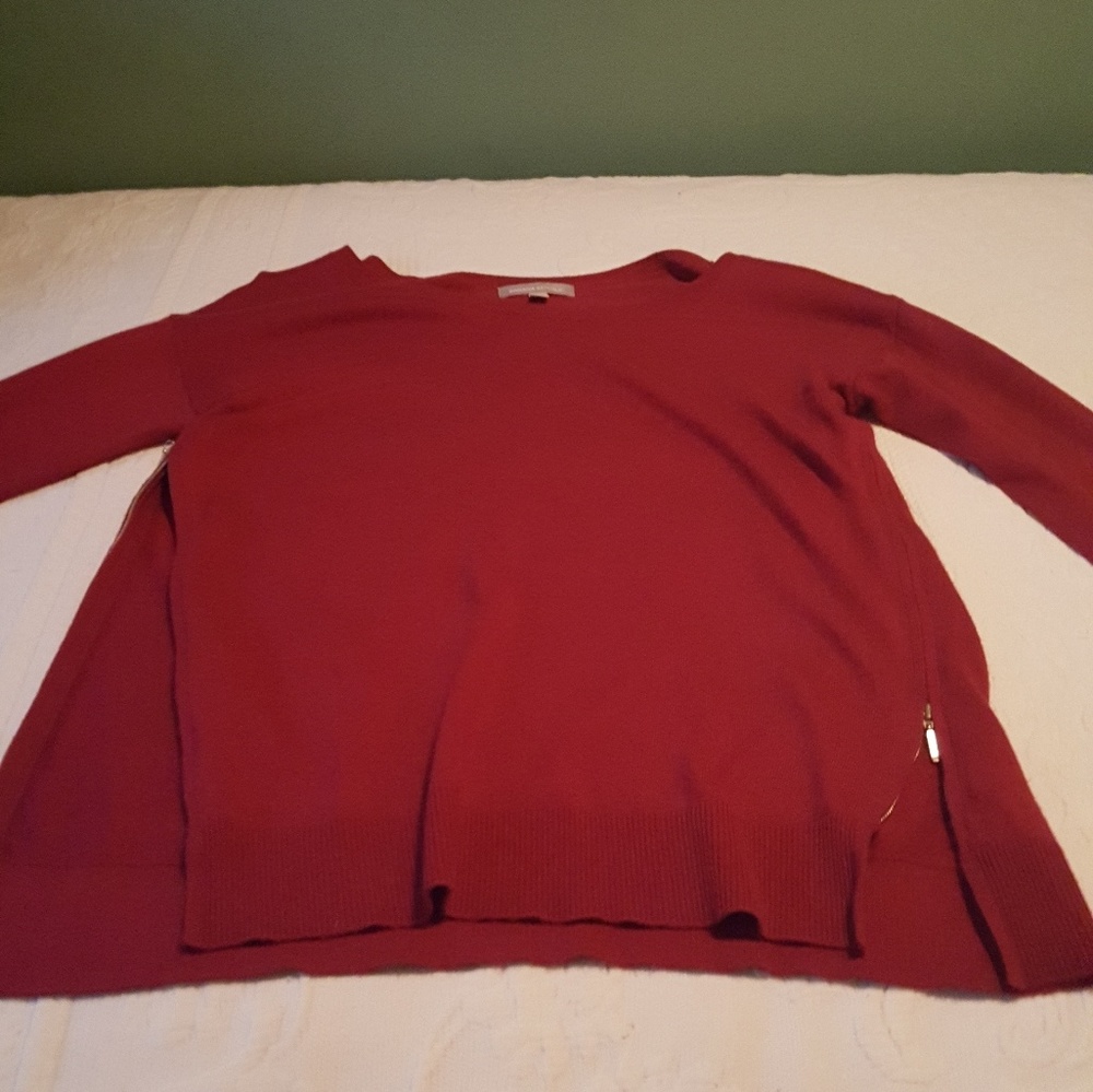 A fun twist on a crew neck sweater