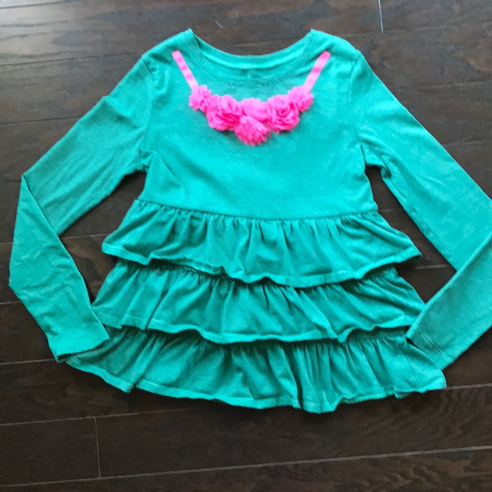 Cherokee size 10-12 striped ruffle top