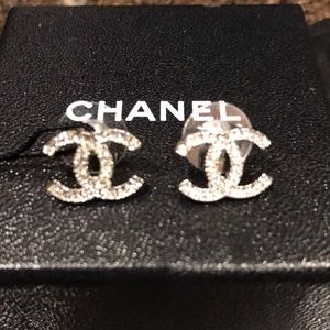 Chanel CC Logo crystal earrings new