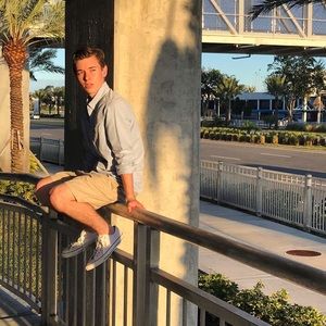 Meet your Posher, Jackson