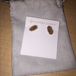Kendra Scott Elle stud earrings