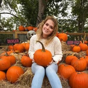 Meet your Posher, Colleen