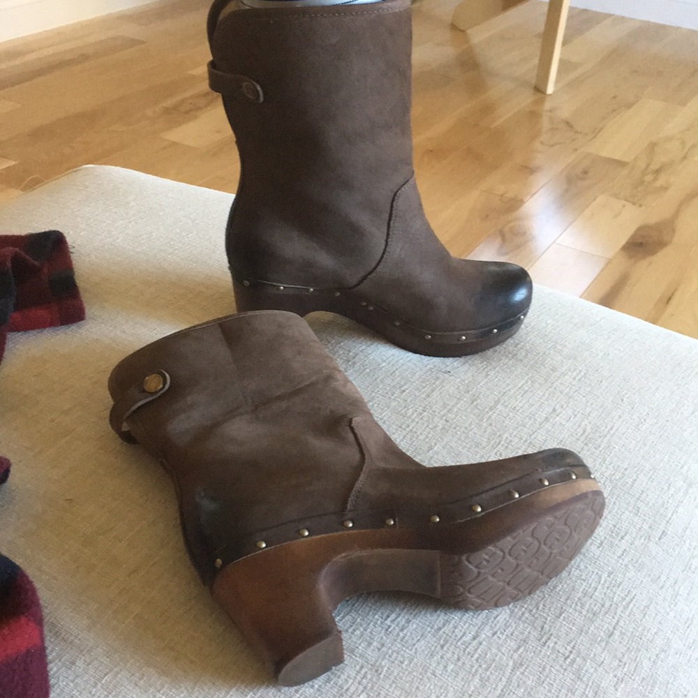 Ugg ankle boots