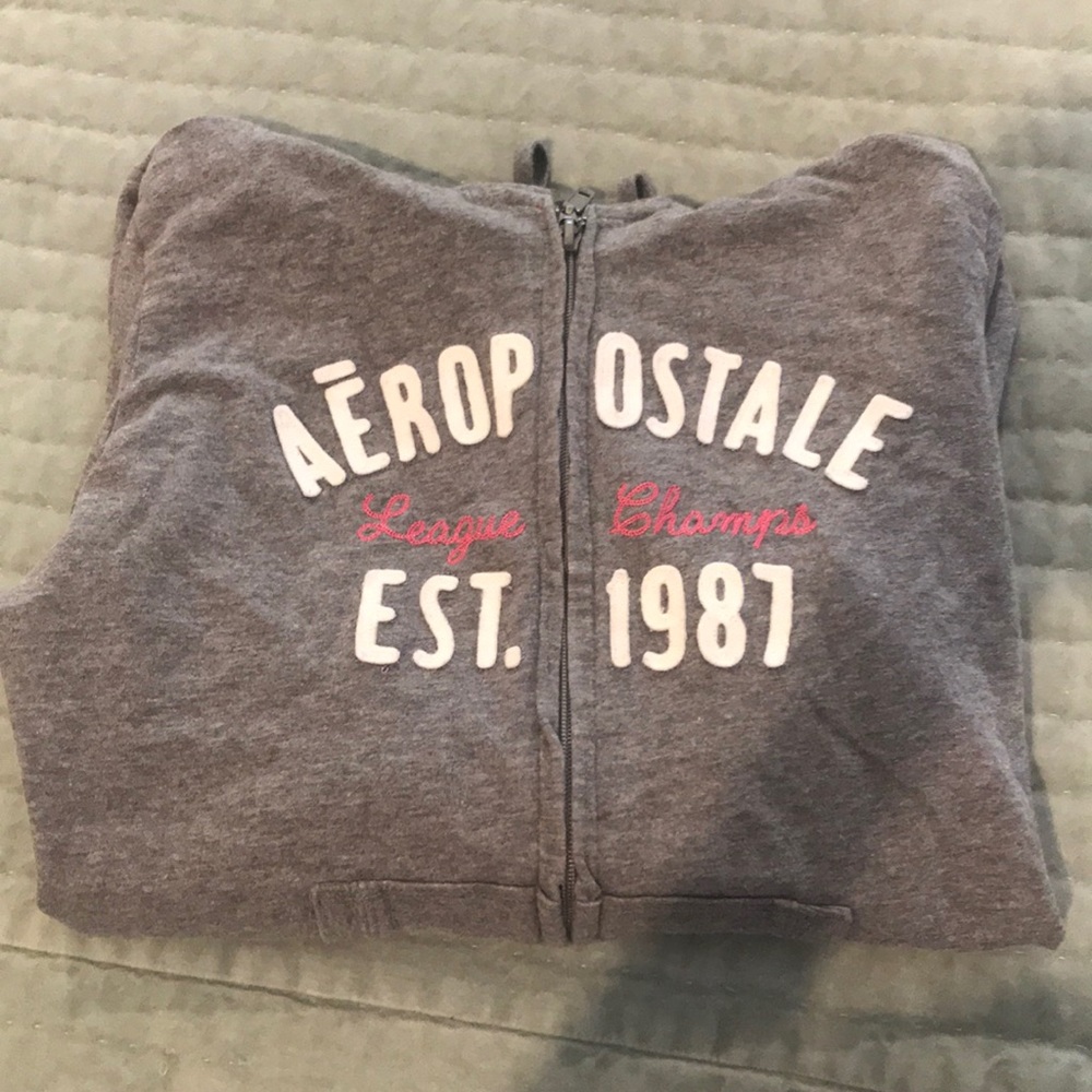 aeropostale grey sweatshirt- child sweatshirt