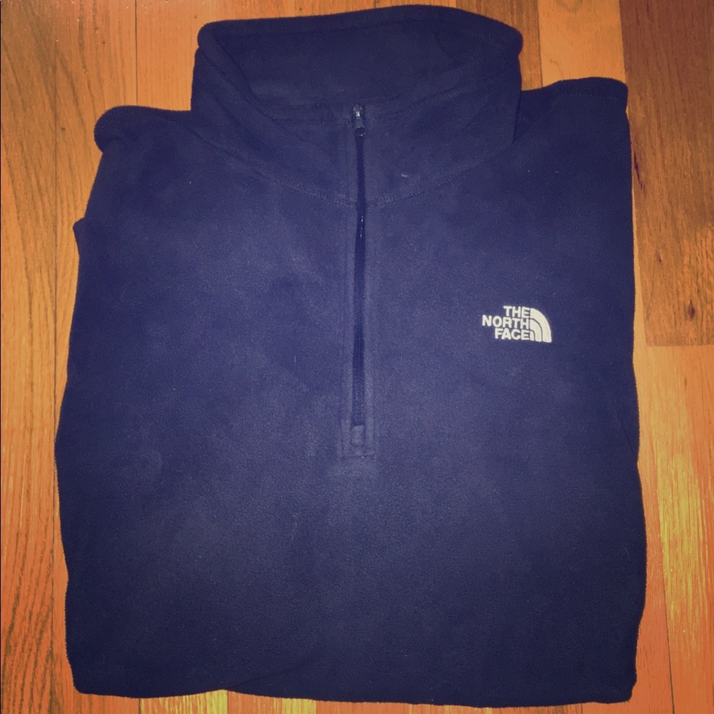 Nice! Men’s North Face Blue Zippered Top XXL
