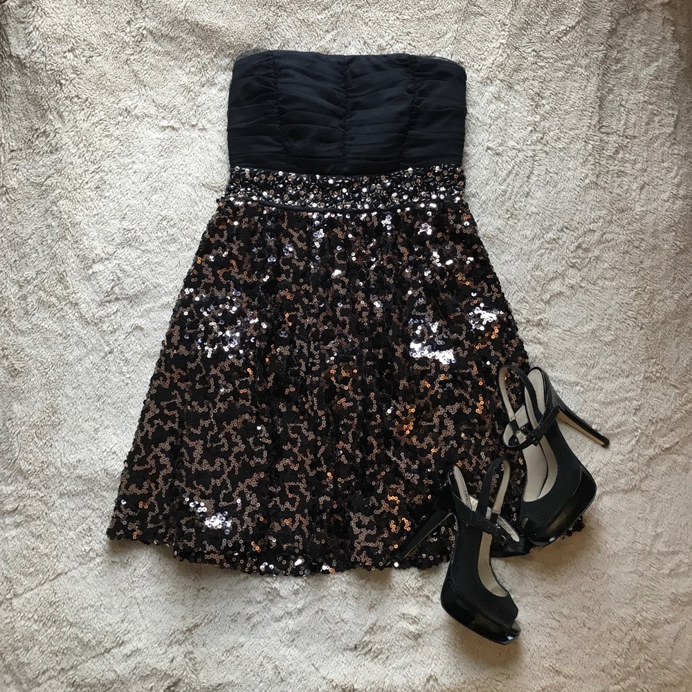 ❗️NWT Sequin Hearts Dress by My Michelle❣️