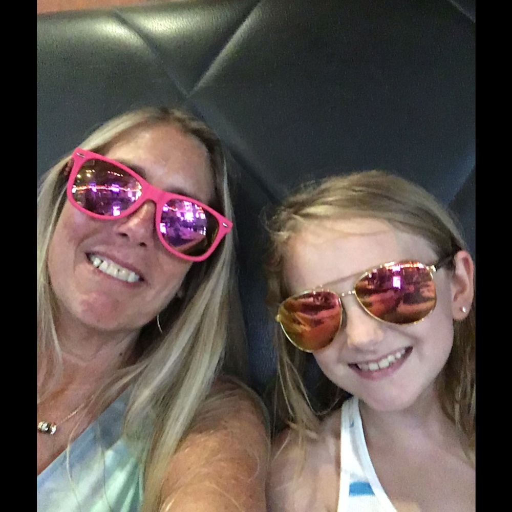 Meet your Posher, Rhonda