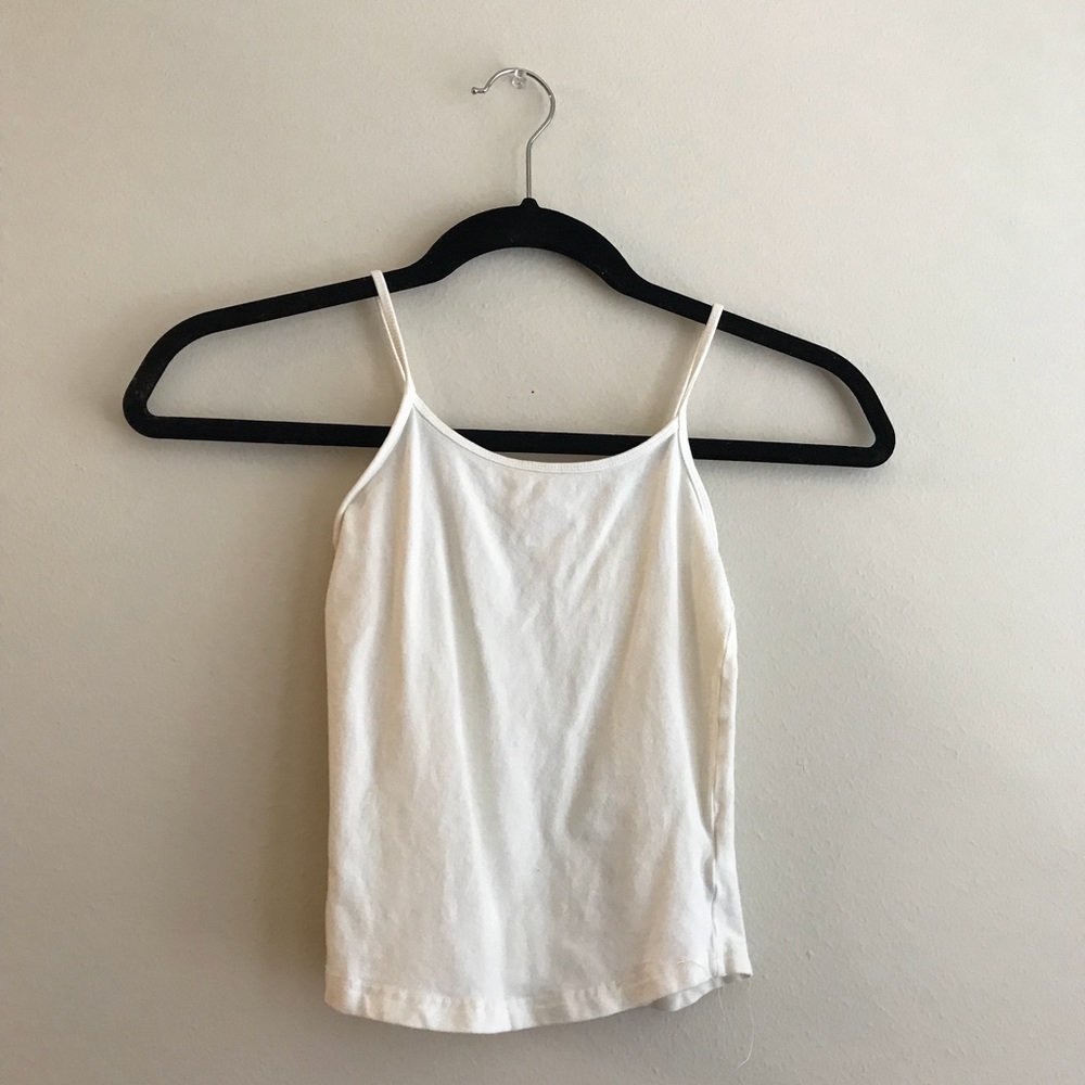 F21 | White Tank