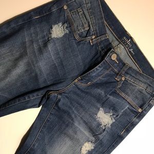 NWOT FLARE LOW RISE SOHO JEANS!! New york& company