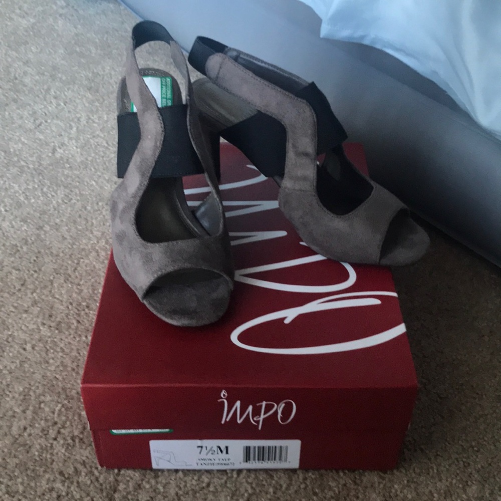 BRAND NEW - Heels - Women’s 7.5