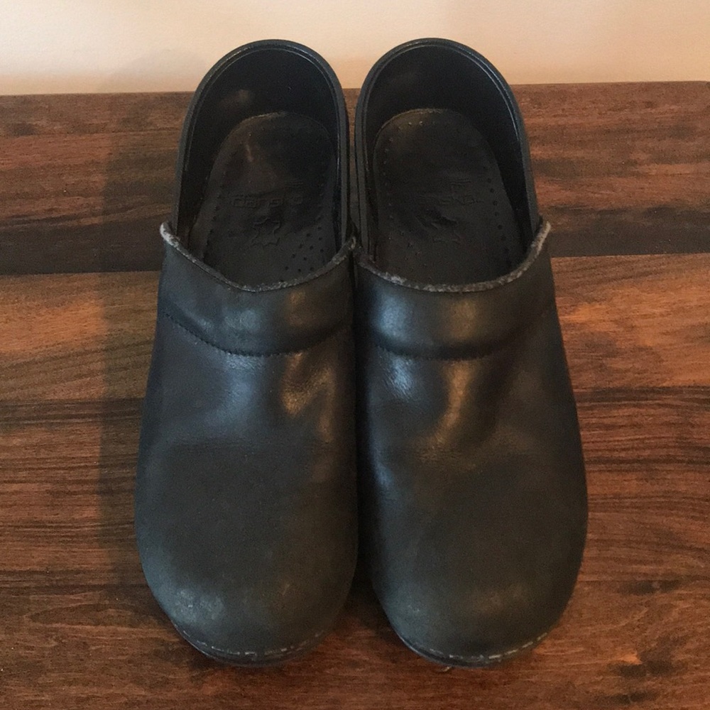 Dansko Clogs - Black