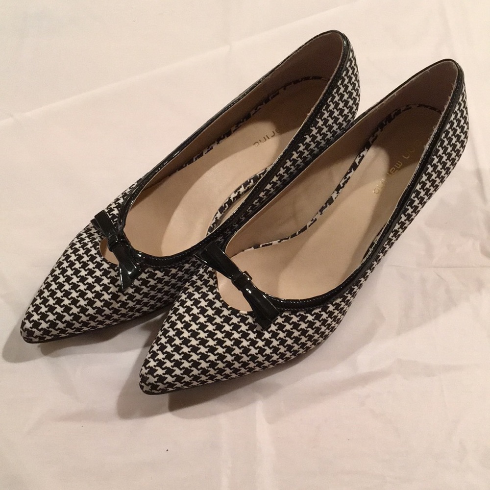 Size 10, Kitten Heel