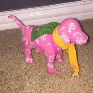 vs PINK dog