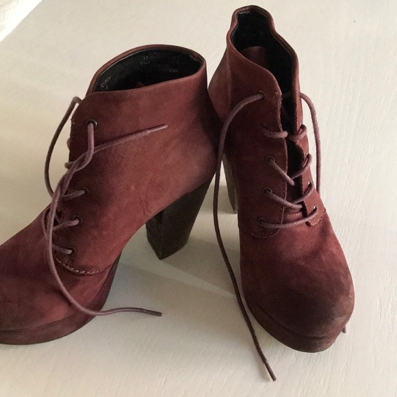 Steve Madden Raspy platform burgundy booties - Picture 3 of 8