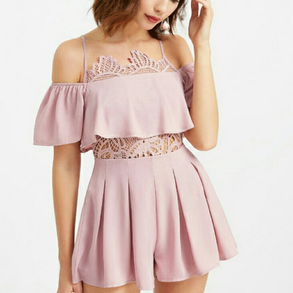 Pink Cold Shoulder Crochet Pleated Romper Playsuit - Picture 2 of 3