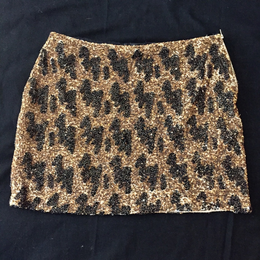 🔴sold🔴 ZARA beaded mini - houndstooth or cheetah - Picture 2 of 7