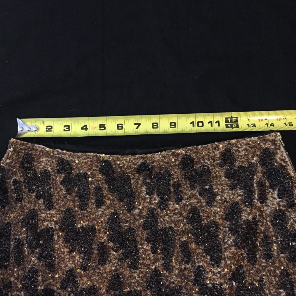 🔴sold🔴 ZARA beaded mini - houndstooth or cheetah - Picture 6 of 7