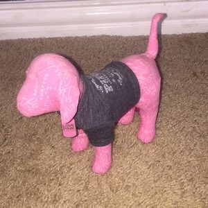 vs PINK dog