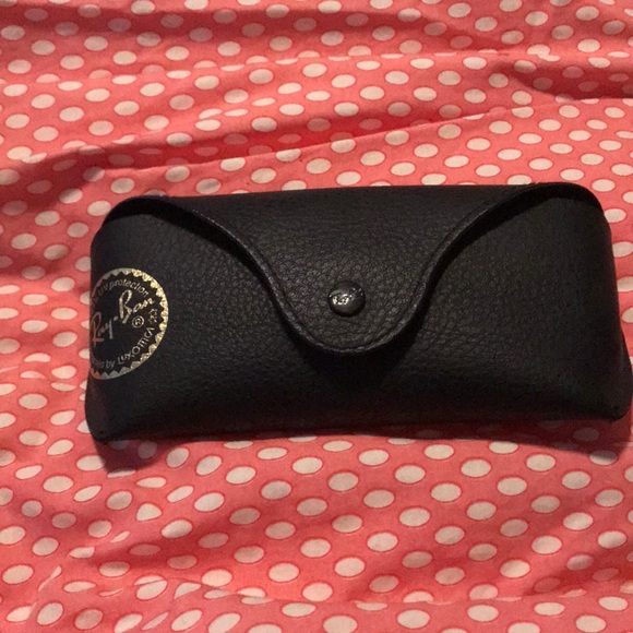 Rayban sunglasses - Picture 6 of 8