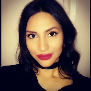 Meet your Posher, Maria