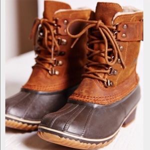 Brown Sorel boots